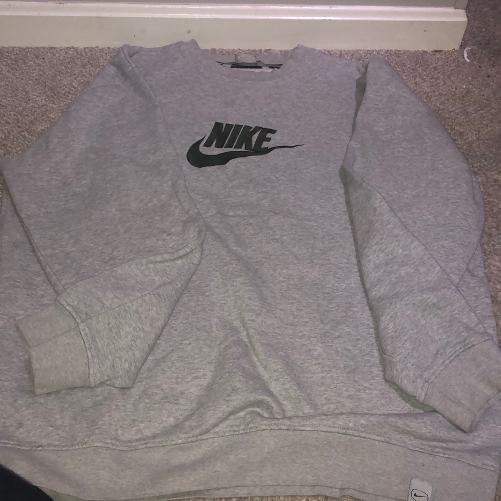 men’s nike crew neck